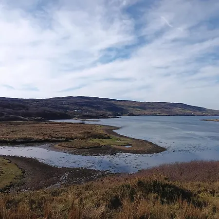 Rest And Recharge At 12 Glen Clifden