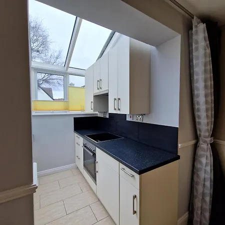 Nyaraló Rest And Recharge At 12 Glen Clifden