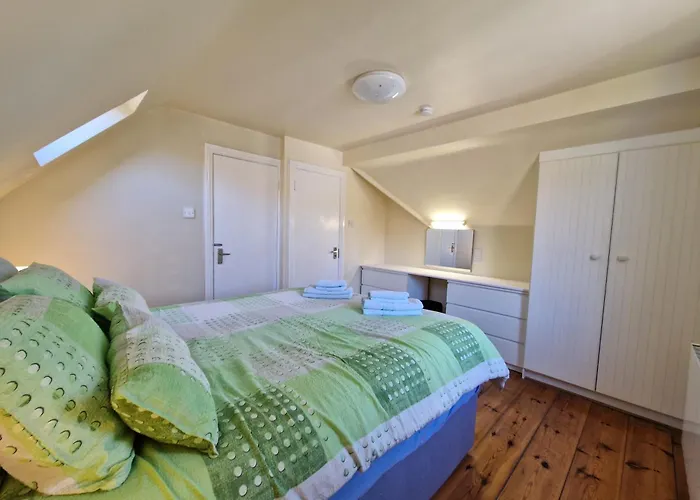 Rest And Recharge At 12 Glen